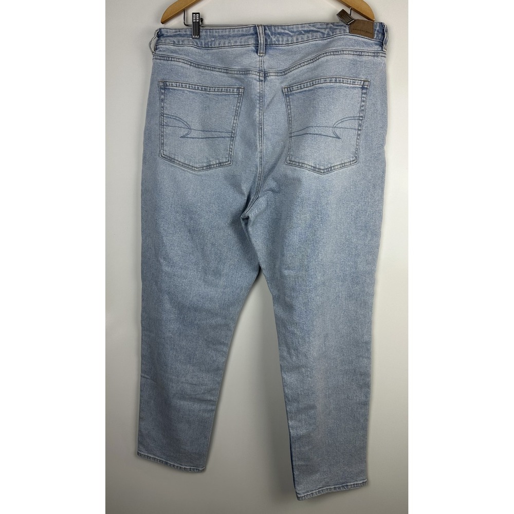 American Eagle AE Strigid Mom Jean Light Wash Blue Denim Women's Plus Size 18 - Picture 8 of 11